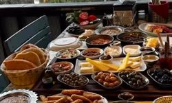 Nobili Park Balçova nerede, serpme kahvaltı kaç lira? Sahibi kim?