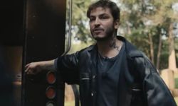 Boran Kuzum hangi Netflix dizisinde oynuyor? Big Mistakes konusu ve kadrosu