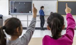 Öğretmenler neden grev yapıyor? 15 Nisan okullarda grev mi var? Öğretmenler neden iş bıraktı?