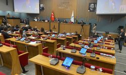 Büyükşehir Meclisi'nde ikinci gerginlik! AK Parti sıraları boş kaldı!