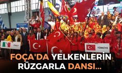 Foça'da yelkenlerin rüzgarla dansı...