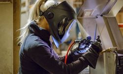 İzmir'de kadınlar için yeni dönem: Başvuru yapan ücretsiz yararlanacak