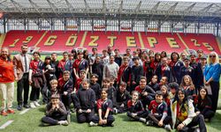 Göztepe 7'den 70'e... Stadyumun kapıları bugün öğrenciler için açıldı