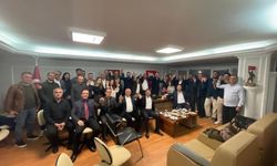 İZMİRMARAŞDER’de genel kurul tamamlandı: Safa Narlı güven tazeledi!