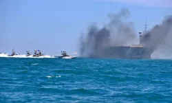 İran, Hürmüz Boğazı’nda 2 gemiye el koydu! İşte, o görüntüler