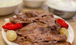 İzmir'in en iyi 10 dönercisi listesi, hangi ilçede hangi usta var?