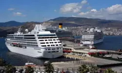İzmir Limanı'nda kruvaziyer hareketliliği! Dalgalanmaya rağmen zirveye yakın konum!