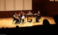 İzmir Oda Orkestrası Nisan programını alkışlarla tamamladı!