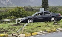 İzmir Sekçuk'ta yol kayganlaştı, araçlar şarampole uçtu! Yetkililer o yol içinde uyardı