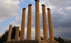 İzmir'in tarihi yerleri