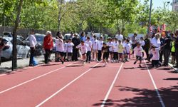 İzmir'de çocuklar hastalıklarla mücadele eden akranları için koştu!