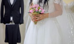 İzmir'de evlenecek çiftlere müjde! Bayraklı Belediyesi kolları sıvadı