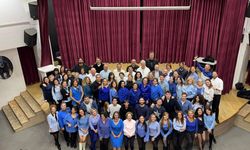 İzmir’in 7 farklı ruhu tek sahnede: “7 İzmirli Pürmüz” müzikali geliyor!