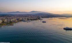 İzmir Körfezi için bir araya gelen bilim insanları: "Gediz temizlenmeden Körfez temizlenmez!"