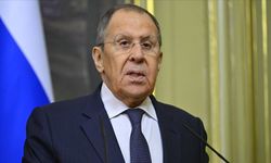 Lavrov’dan ABD ve İsrail’e eleştiri: “Savaşı bitirmek için adım atılmalı”