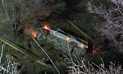 Maden işçilerini taşıyan servis devrildi! Ölü ve yaralılar var