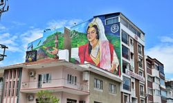 Manisa sokakları sanatla buluşuyor: Mesir Festivali öncesi kente estetik dokunuş