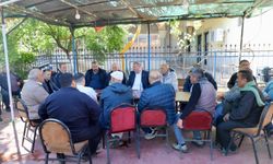 Menderes'te Başkan Çiçek mahallelere inip vatandaşla bir araya geldi