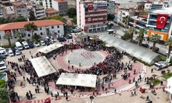 23 Nisan'da Menemen tek yürek oldu!