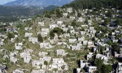 Muğla'nın hayalet köyünü hiç böyle görmediniz!