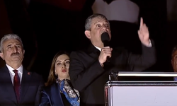 Özgür Özel Bursa'dan seslendi: "Bozbey'in sonuna kadar arkasındayız!"