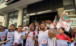 Sendika CHP İzmir İl Başkanı ile görüşecek!   Gözler saat 17:00'ye çevrildi!