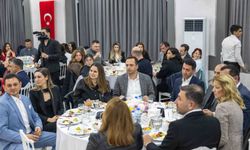 Sıra arkadaşlığından Belediye başkanlığına: Bornova’da tekstil mühendislerinin tarihi gecesi