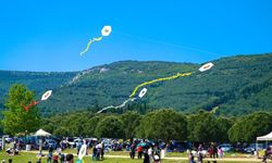 Torbalı'da binlerce uçurtma gökyüzüne havalandı!