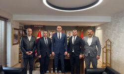 Tüm Yerel Sen TİS krizini CHP İzmir'e taşıdı!  Ayrı ayrı eylem yok, birleşeceğiz kararı!