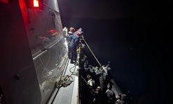 Urla'da nefes kesen takip! 21 düzensiz göçmen kıskıvrak yakalandı