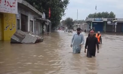 Pakistan’da sel felaketi büyüyor: Can kaybı 68’e yükseldi