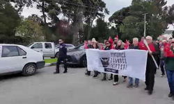 Foça’da Atatürk’ün izinde anlamlı anma: 9 Nisan ruhu yürüyüş ve törenle yaşatıldı