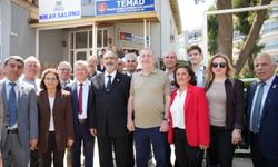 Zafer Partisi lideri Ümit Özdağ'ın İzmir'de uğramadığı ilçe kalmadı! Bu kez Gaziemir'e ziyaret