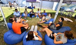 Potalar kuruldu, sahiller hareketlendi! Dopdolu bir program İzmirlileri bekliyor