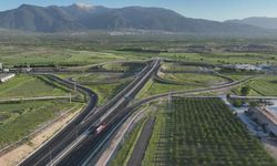 2.5 saatlik yol 36 dakikaya düşecek! Bakan Uraloğlu'ndan flaş açıklama!