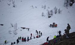 4 ay önce çığ altında kalmıştı! Arama çalışmaları yeniden başlatıldı!