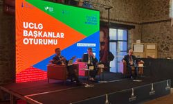 Muğla Başkanı Aras'tan dikkat çeken konser yorumu: "Saatlik konserler yerine kültür yatırımı"