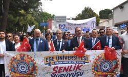 İzmir'in çınarı Ege Üniversitesi 71'inci yaşını coşkuyla kutladı