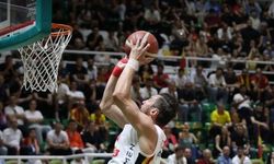 Göztepe Basketbol'dan kritik galibiyet: Seri, son maça taşındı!