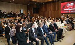 EGİAD sahnesinde dönüşüm mesajı: Başkan Özhelvacı'dan 'liderlik' vurgusu!