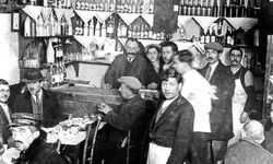 İzmir'in en eski meyhanesi Kahramanlar'da yarım asrı geride bıraktı