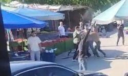 İzmir Foça'da silah sesleri! Birbirlerine girdiler