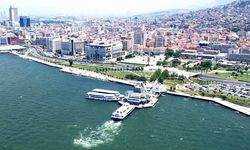 İzmir'in Konak ilçesine bağlı kıyı komşuları: Şehrin merkezindeki mavi şerit