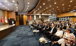 İzmir'de zeytin için önemli buluşma! Uzmanlar bir araya geldi