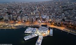 İzmir'in simgeleri Karşıyaka sokaklarına taşındı!