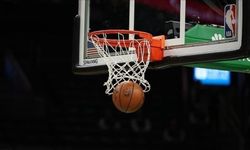 NBA'de New York Knikcs için finale bir adım kaldı! Seride 3-0 öne geçtiler