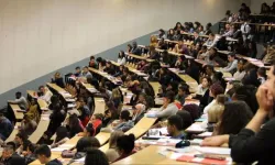 22 Haziran Pazartesi üniversiteler tatil mi? Pazartesi üniversitelerde ders var mı?