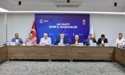 AK Parti İzmir İl Yönetimi haftalık toplantıda bir araya geldi!