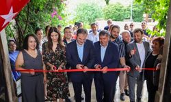 Bayındır’da yıl sonu sergisi yoğun ilgi gördü!