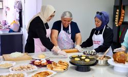 Kadınlar Buca'da hem meslek öğreniyor hem sosyalleşiyor!